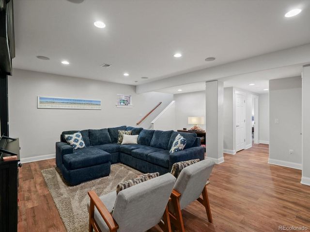 8151 E 33rd Avenue, Denver, CO 80238