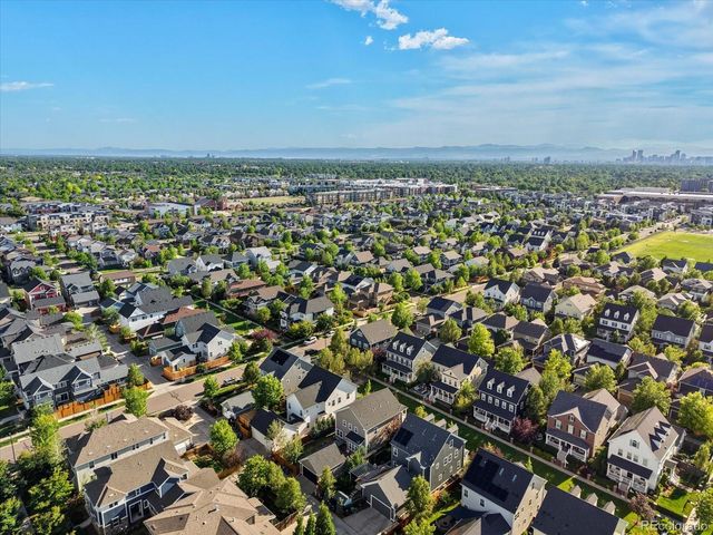 8151 E 33rd Avenue, Denver, CO 80238