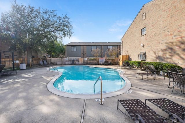 9800 Pagewood Lane 3103, Houston, TX 77042