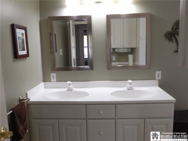 165 Hazeltine Avenue, Jamestown, NY 14701