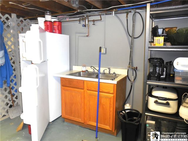 165 Hazeltine Avenue, Jamestown, NY 14701