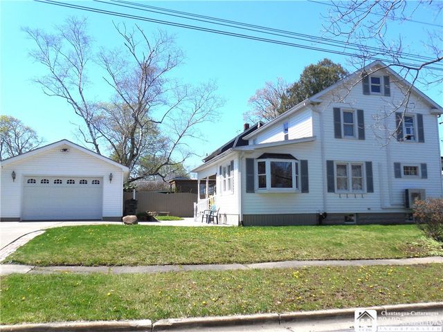 165 Hazeltine Avenue, Jamestown, NY 14701