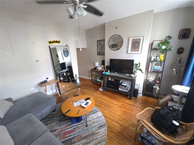 610 52nd St, Lawrenceville, PA 15201