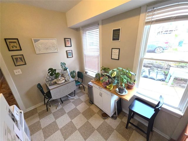 610 52nd St, Lawrenceville, PA 15201