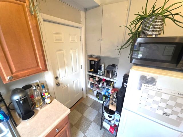 610 52nd St, Lawrenceville, PA 15201