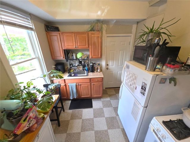 610 52nd St, Lawrenceville, PA 15201