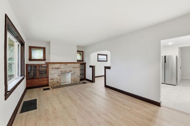 798 E Mithoff Street, Columbus, OH 43206