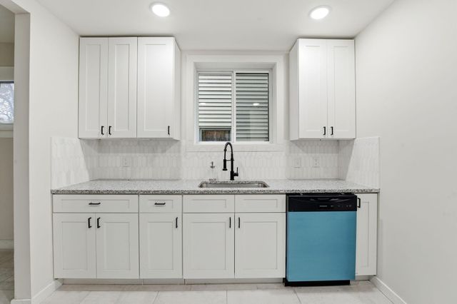 798 E Mithoff Street, Columbus, OH 43206