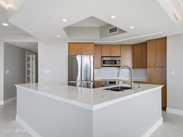231 Riverside Dr Unit 1401, Holly Hill, FL 32117
