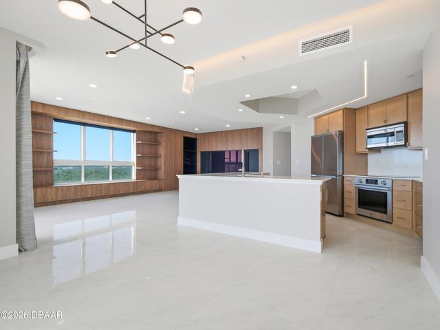 231 Riverside Dr Unit 1401, Holly Hill, FL 32117
