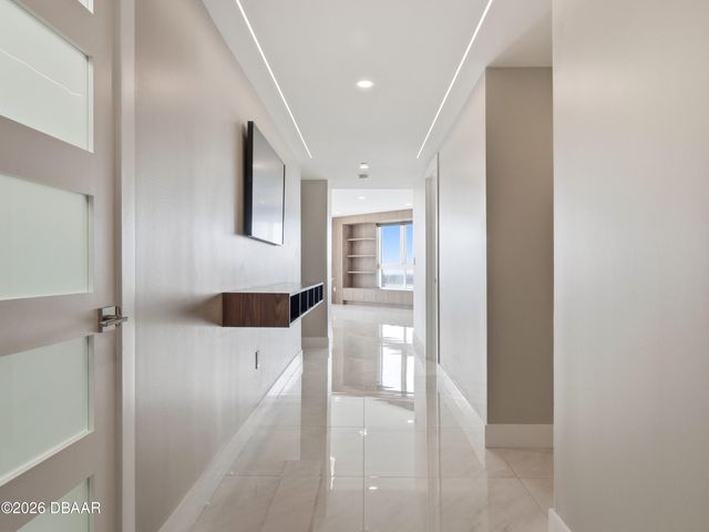 231 Riverside Dr Unit 1401, Holly Hill, FL 32117