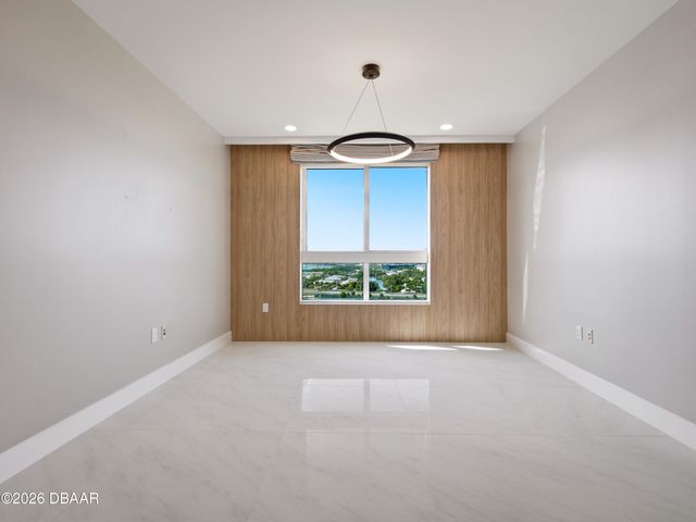231 Riverside Dr Unit 1401, Holly Hill, FL 32117