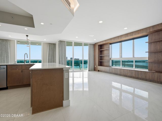 231 Riverside Dr Unit 1401, Holly Hill, FL 32117