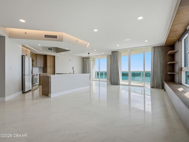 231 Riverside Dr Unit 1401, Holly Hill, FL 32117
