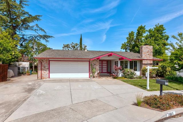 7685 Los Padres Court, Gilroy, CA 95020
