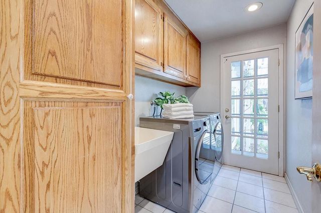 7685 Los Padres Court, Gilroy, CA 95020