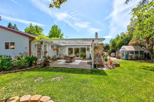 7685 Los Padres Court, Gilroy, CA 95020