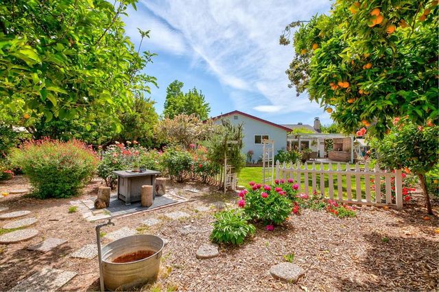 7685 Los Padres Court, Gilroy, CA 95020