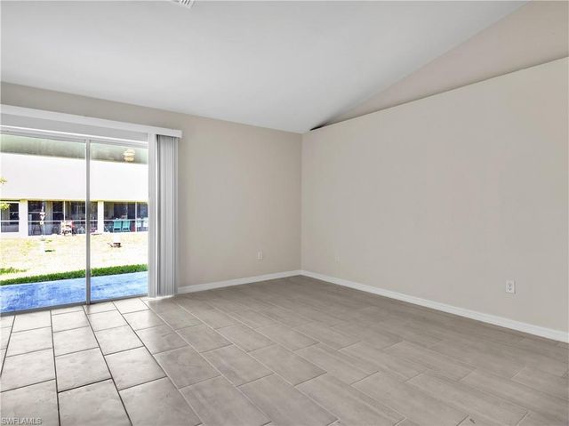 4620 SW 8th CT, Cape Coral, FL 33914