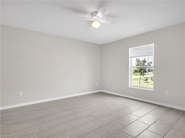 4620 SW 8th CT, Cape Coral, FL 33914