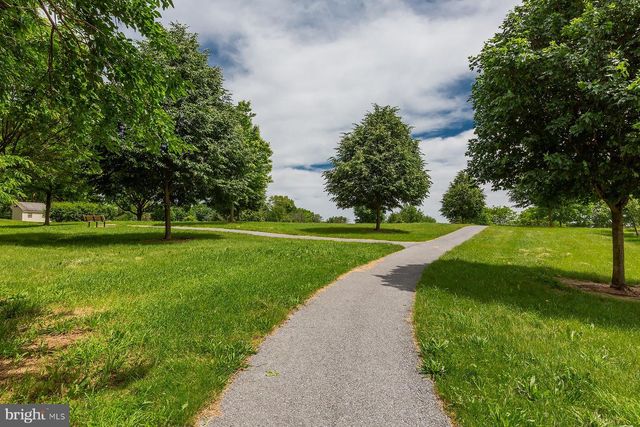 257 STEEPBANK RD, Lancaster, PA 17602