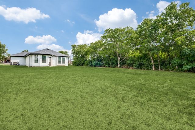 2918 Morgan Drive, Dallas, TX 75241