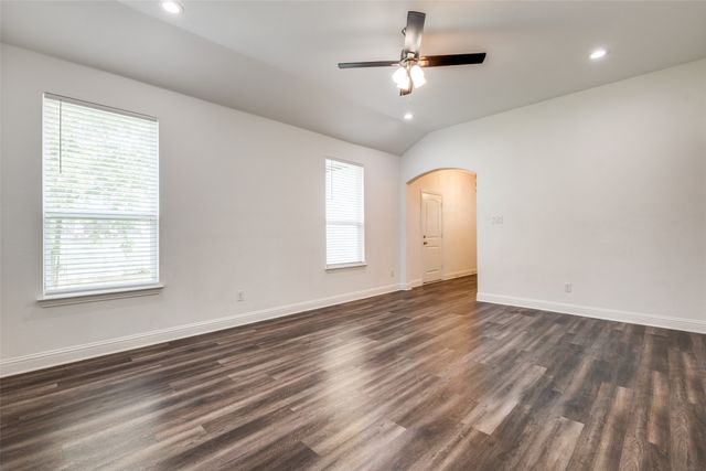 2918 Morgan Drive, Dallas, TX 75241