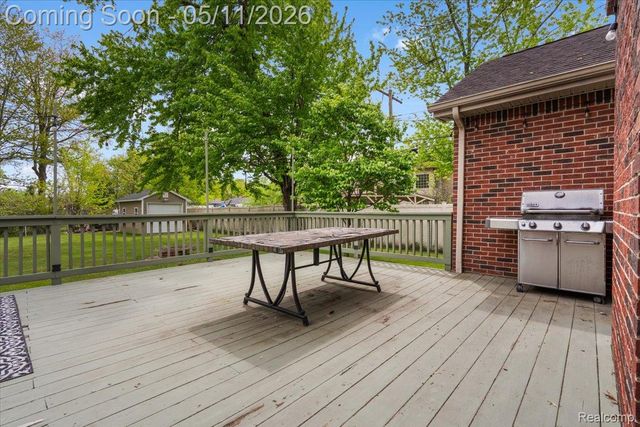 1520 Garden Street, Garden City, MI 48135