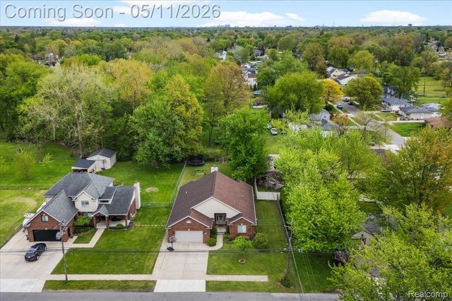 1520 Garden Street, Garden City, MI 48135