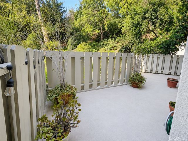 4201 Via Marisol, Los Angeles, CA 90042