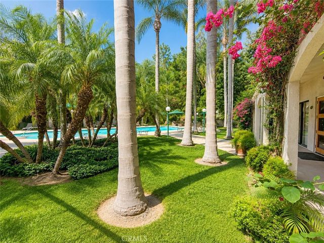 4201 Via Marisol, Los Angeles, CA 90042