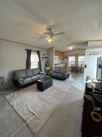 20 Barlow Drive, Mansfield, CT 06268