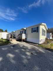20 Barlow Drive, Mansfield, CT 06268