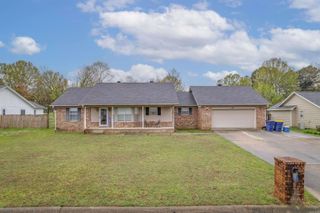 21 Red Oak Drive, Cabot, AR 72023