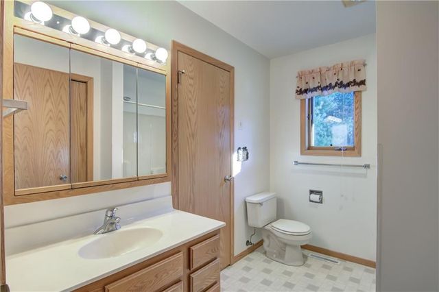 9875N Fairway Drive, Hayward, WI 54843