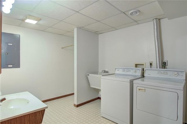 9875N Fairway Drive, Hayward, WI 54843