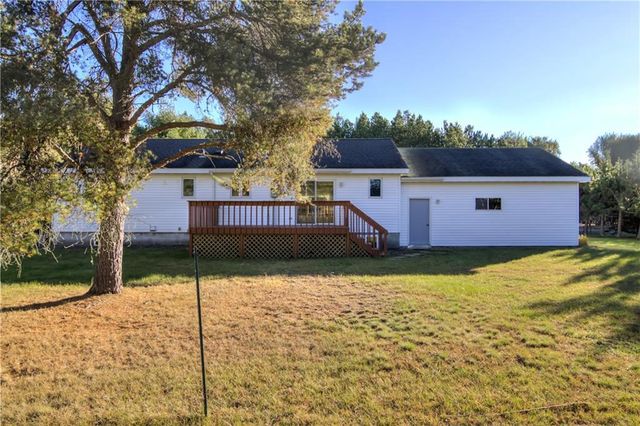 9875N Fairway Drive, Hayward, WI 54843