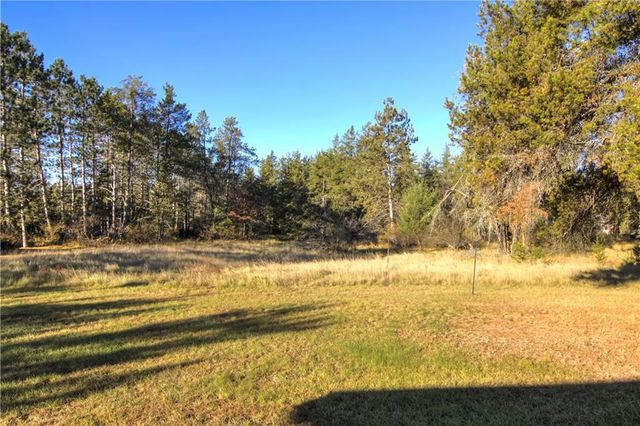 9875N Fairway Drive, Hayward, WI 54843