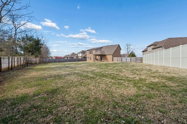 1722 Drayton Dr, Murfreesboro, TN 37130