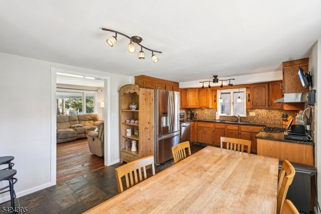 454 Northern Pkwy, Ridgewood Village, NJ 07450