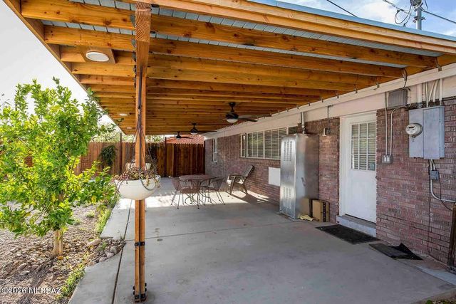 3018 E Mabel Street, Tucson, AZ 85716