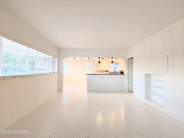 3018 E Mabel Street, Tucson, AZ 85716