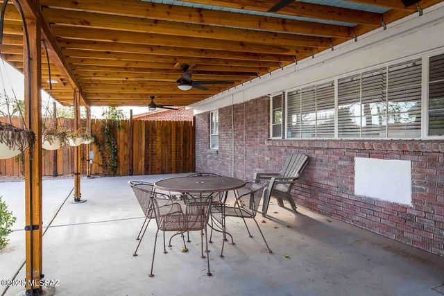 3018 E Mabel Street, Tucson, AZ 85716