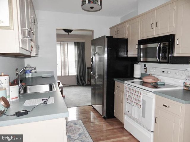 842 WOODLAWN DRIVE, Chambersburg, PA 17201