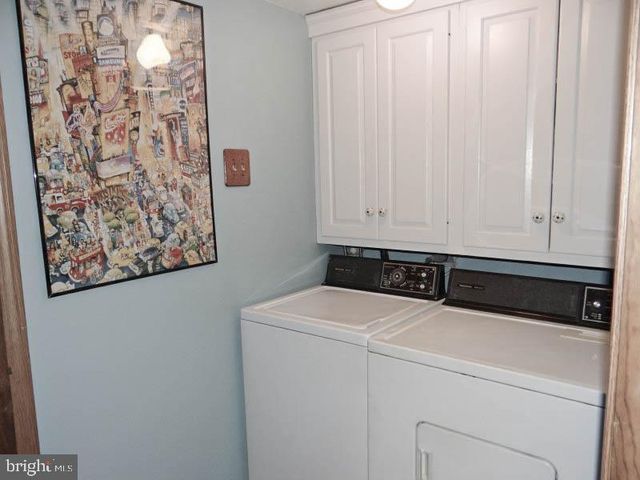 842 WOODLAWN DRIVE, Chambersburg, PA 17201