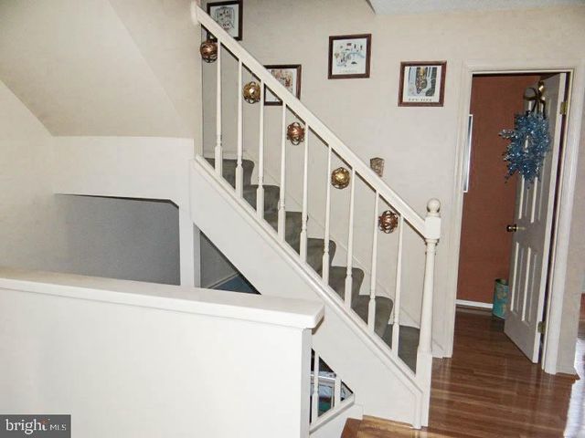 842 WOODLAWN DRIVE, Chambersburg, PA 17201