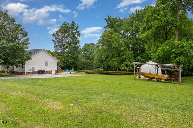 139 Edmondson Drive, Willow Springs, NC 27592