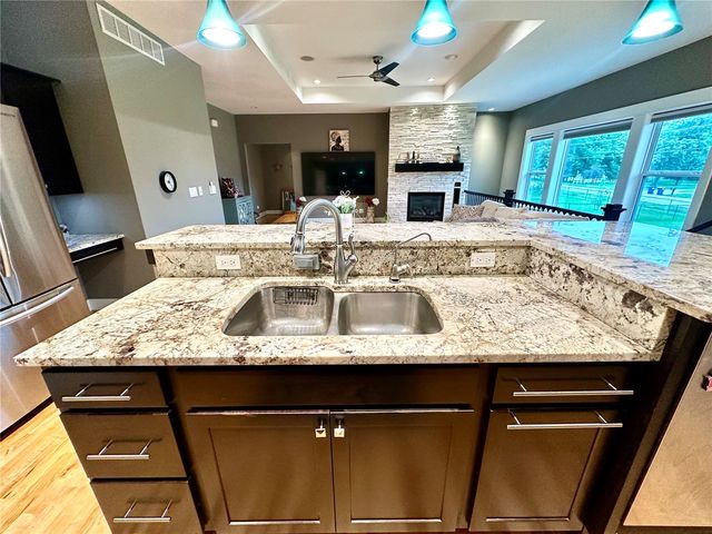 816 Palmyra Drive NE, Cedar Rapids, IA 52402