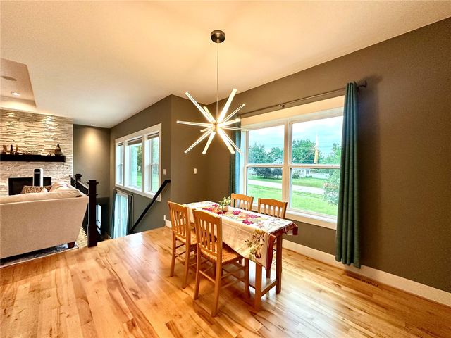 816 Palmyra Drive NE, Cedar Rapids, IA 52402