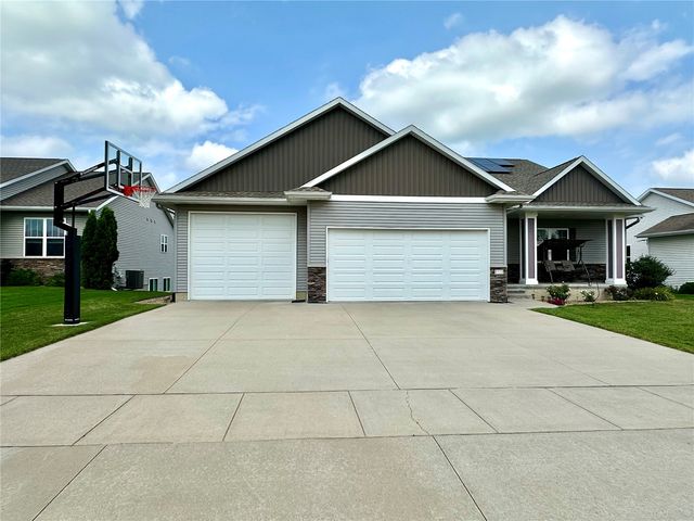 816 Palmyra Drive NE, Cedar Rapids, IA 52402